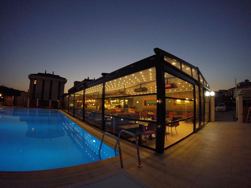 Ucar Royal Hotel Ve Konferans Salonu Ağva Exterior foto