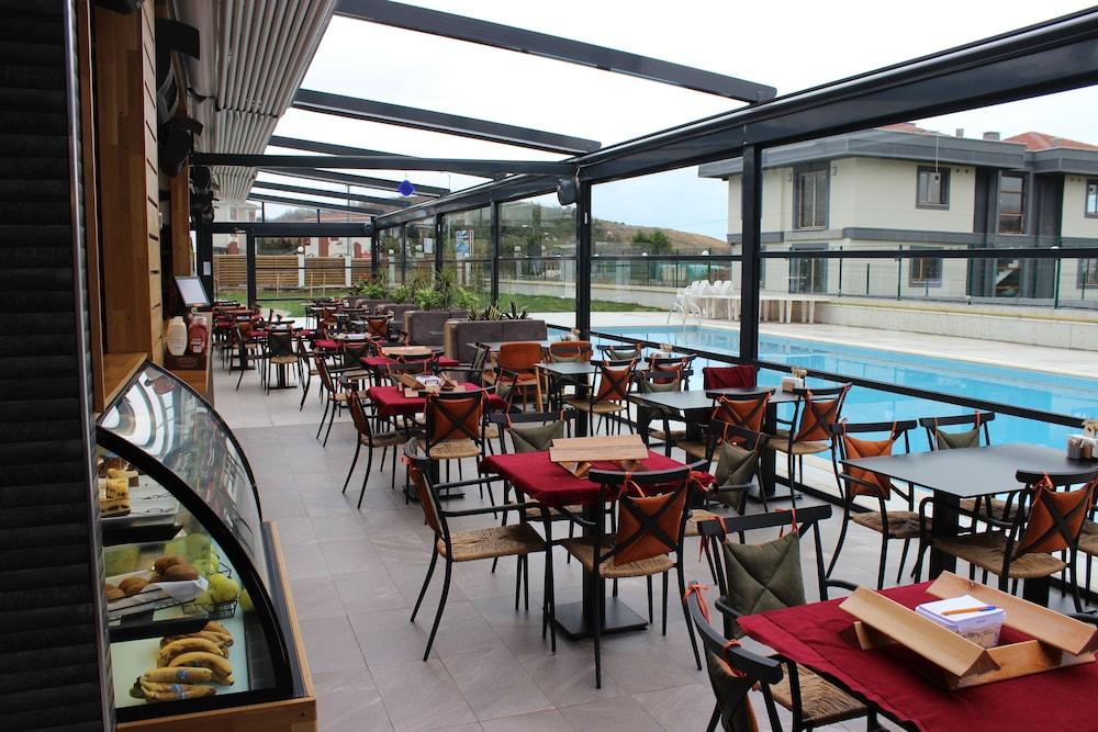 Ucar Royal Hotel Ve Konferans Salonu Ağva Exterior foto